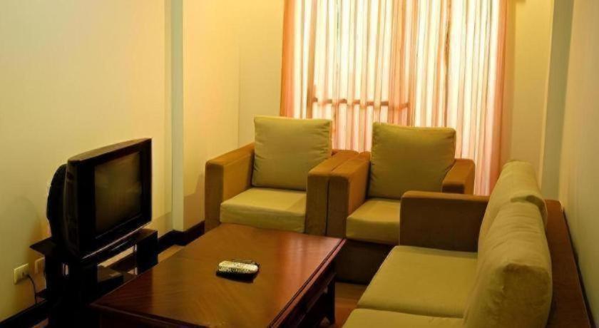 Davao City D' Leonor Hotel מראה חיצוני תמונה