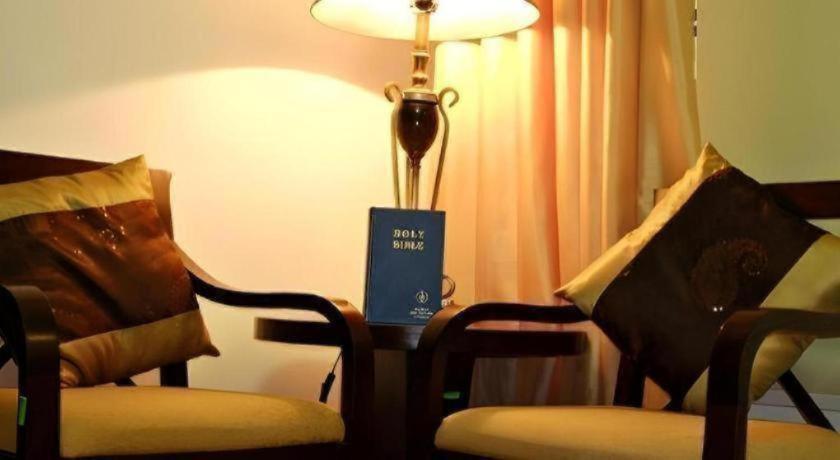 Davao City D' Leonor Hotel מראה חיצוני תמונה