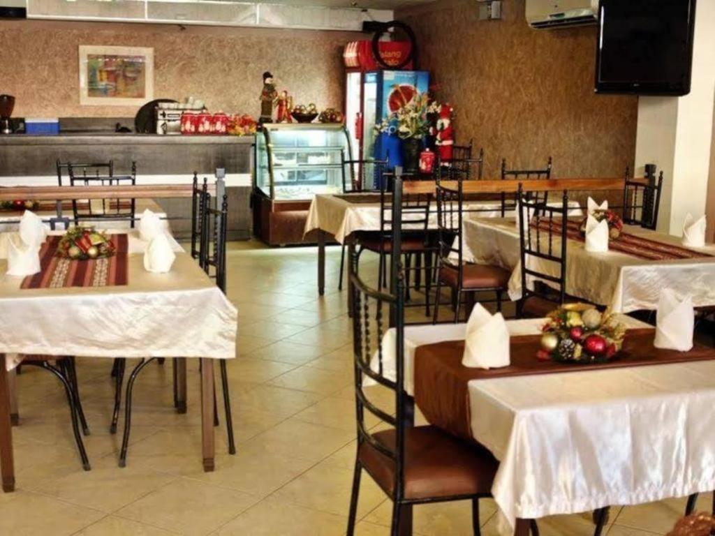 Davao City D' Leonor Hotel מראה חיצוני תמונה